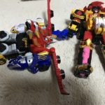 連休になるとだんだん部屋が散らかって来る